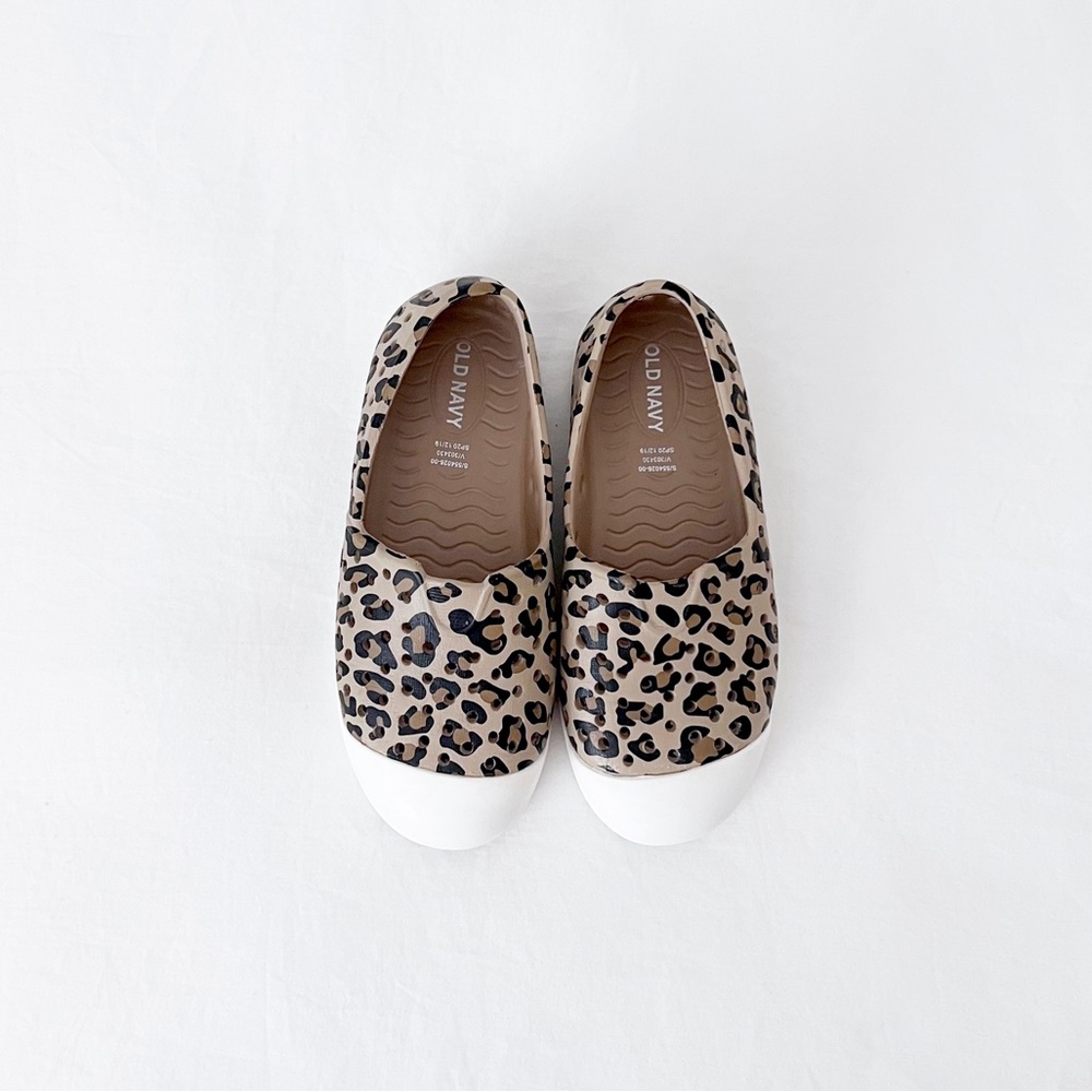 Old Navy toddler water shoes